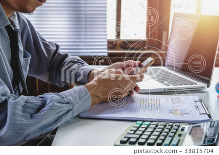 Businessman working 33815704