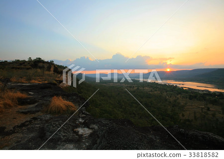 Sunrise at Pha Taem, Ubon Ratchathani Sunrise at Pha Taem, Ubon Ratchathani 33818582