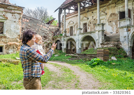 Pomoriany Castle 33820361