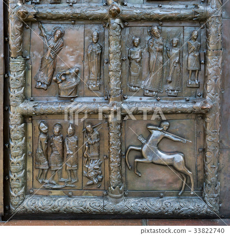 Detail of the ancient bronze Magdeburg Gates 33822740