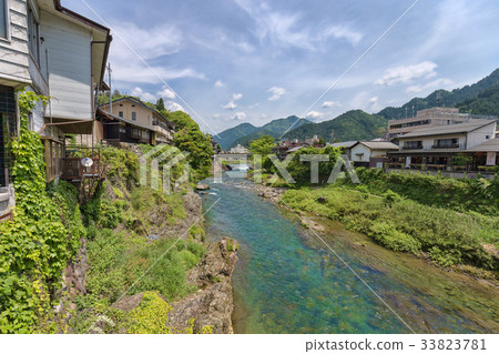 郡上八幡（五月城市景觀） 33823781