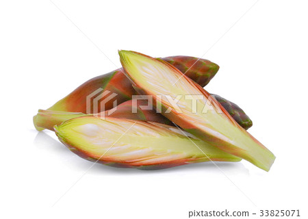 phlai, cassumunar ginger or bengal root isolated phlai, cassumunar ginger or bengal root isolated 33825071