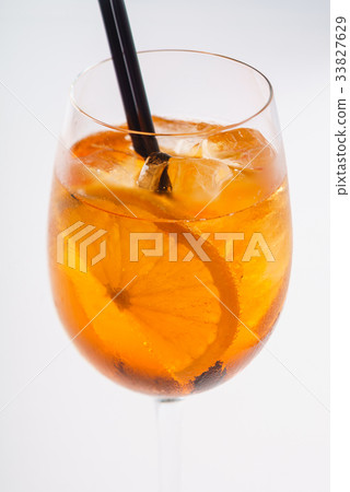 summer cocktail summer cocktail 33827629