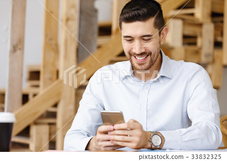 Young man in offfice 33832325