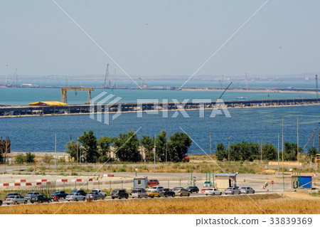 The Kerch Strait Bridge construction. Russia The Kerch Strait Bridge construction. Russia 33839369
