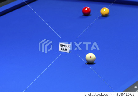 Billiards 33841565
