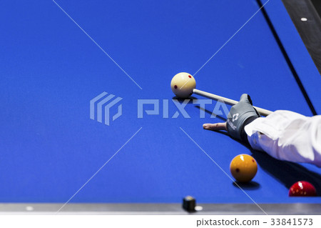 Billiards 33841573