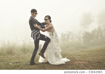 pre wedding photo of asian couple pre wedding photo of asian couple 33842965