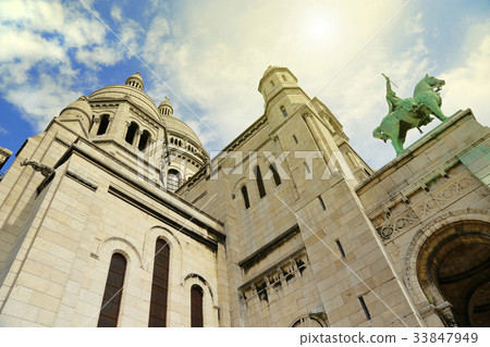 Angle view of Basilica Sacre Coeur, Paris, France Angle view of Basilica Sacre Coeur, Paris, France 33847949