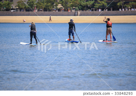 站起來衝浪 33848293