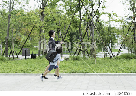 Working mother Working mother 33848553