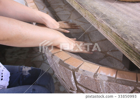 熱水 熱水 33850993