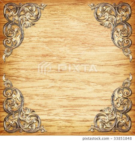 Pattern of wood carve flower on wood background 33851848