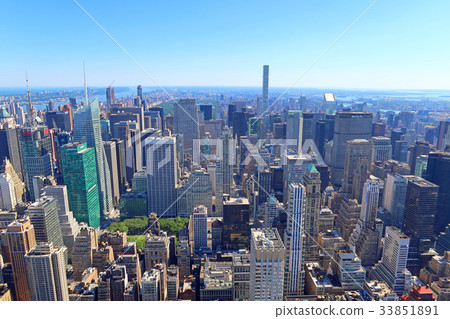 The streets of New York 33851891