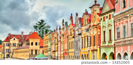 Traditional houses on the main square of Telc Traditional houses on the main square of Telc 33852005