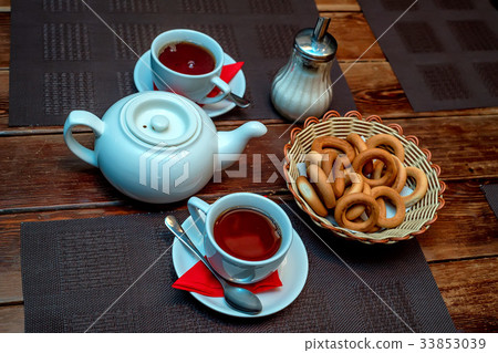 Tea with bagels Russian tradition 33853039