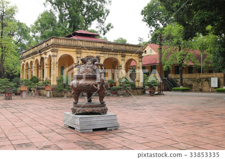 Vietnam · Hanoi 33853335