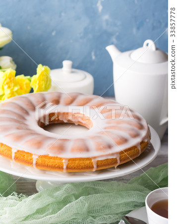 Bundt cake with frosting. Easter festive dessert 33857778