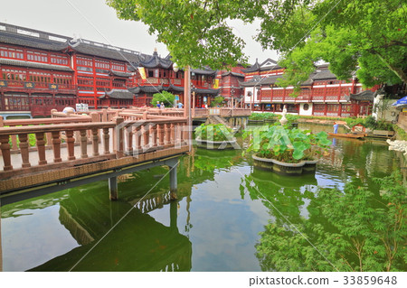 Gion shopping castle Lake heart and green corridor Gion shopping castle Lake heart and green corridor 33859648