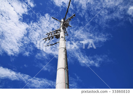 藍天和電線桿 藍天和電線桿 33860810