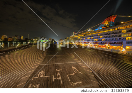 [橫濱夜景] Minato Mirai Osanbashi Super Starvargo 33863879