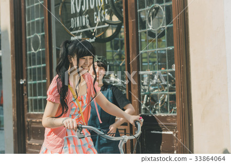 自行車 腳踏車 人 33864064