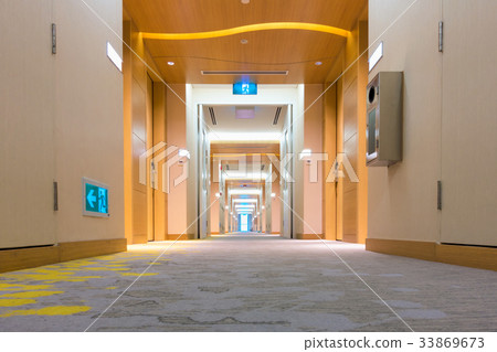Perspective view of corridor walkway Perspective view of corridor walkway 33869673