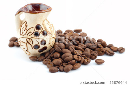 brown roasted coffee brown roasted coffee 33876644