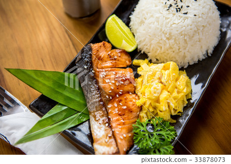salmon set dinner with rice salmon set dinner with rice 33878073