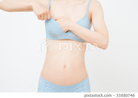 Breast cancer check Breast cancer check 33880746