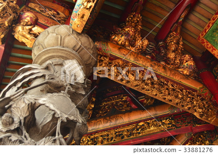Longshan Temple 16 33881276