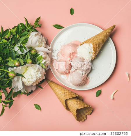 Pink strawberry and coconut ice cream, waffle 33882765