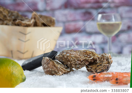 Fresh oyster ready to be eatten 33883807