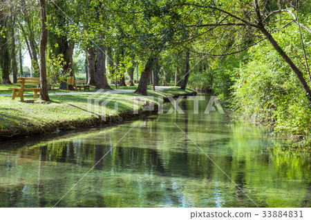 Idyllic landscape in Italy Idyllic landscape in Italy 33884831