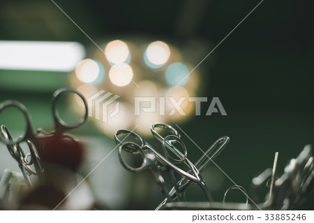 手術 外科的 無影燈 33885246