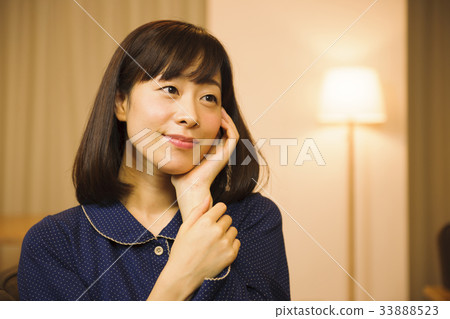 女性美容護膚 女性美容護膚 33888523