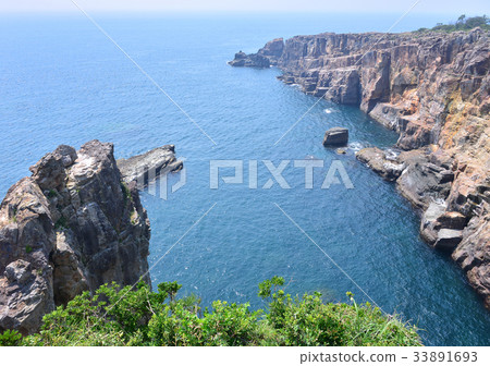 Three-story wall -188832 Three-story wall -188832 33891693