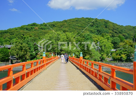 Uji morning mist bridge 1 in the early fall 33893870