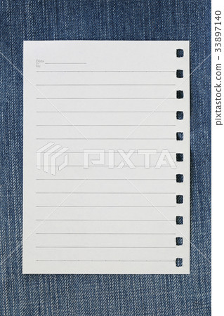 Note paper of empty and copy space. 33897140