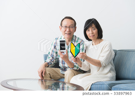 資深加上智能手機 33897963