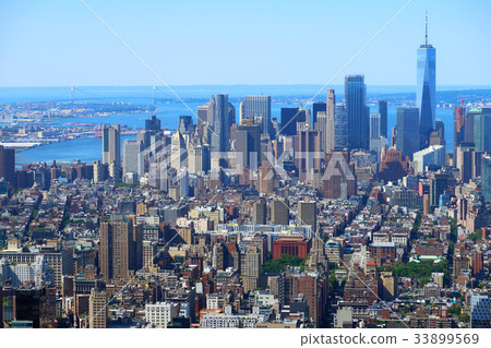 The streets of New York The streets of New York 33899569