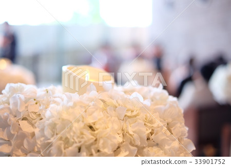 Virgin Road Flower Ornament 33901752