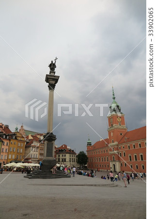Castle Square of Warsaw 33902065
