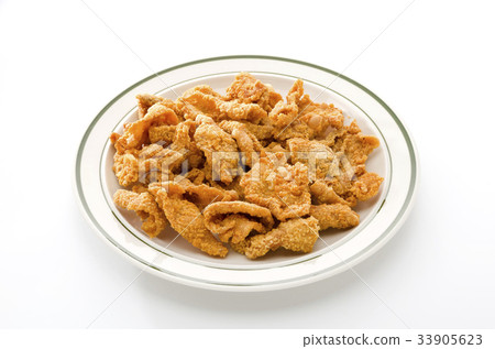 Crisp fried chicken skin 33905623