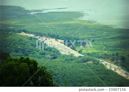 Landscape the mountain lake 33907156