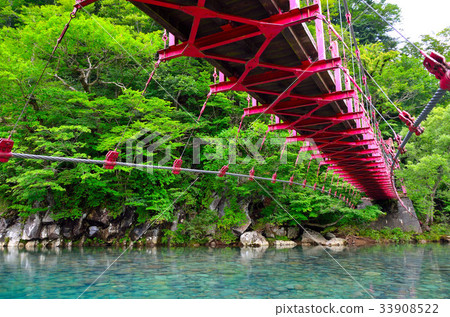 日本的數百個瀑布，“珊瑚瀑布”秋田縣Yuri-Honso 33908522