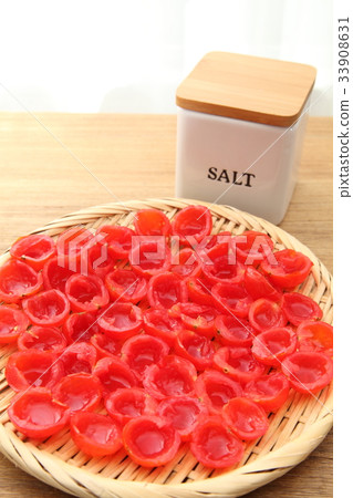 Make dried tomato salt prey vertical 33908631