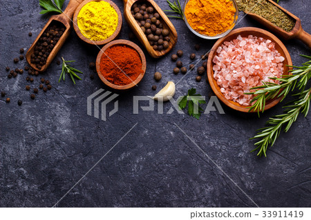 Spices and herbs 33911419