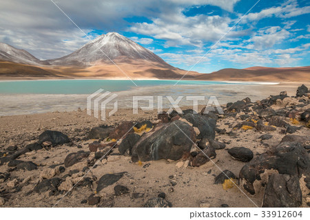 View of Lago Verde or Green Lake in Bolivia View of Lago Verde or Green Lake in Bolivia 33912604