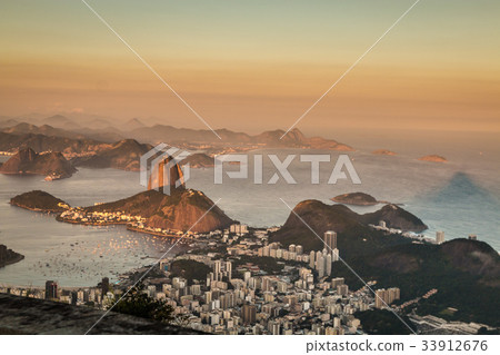 Sunset in Rio de Janeiro 33912676